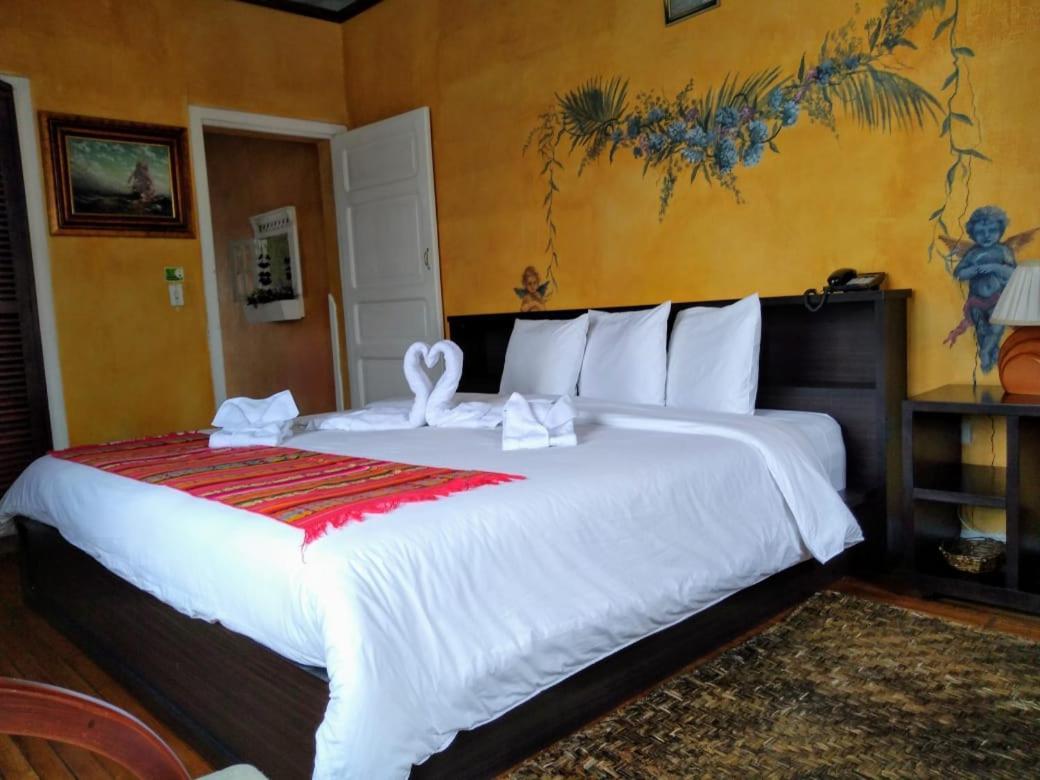 Hotel Boutique Spa Villa De Sant Quito Exterior foto